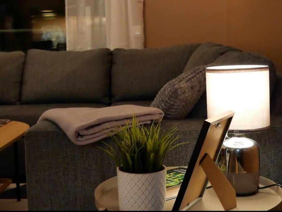 Modern And Central Apartment - Solsiden Trondheim - Up To 6 People Extérieur photo