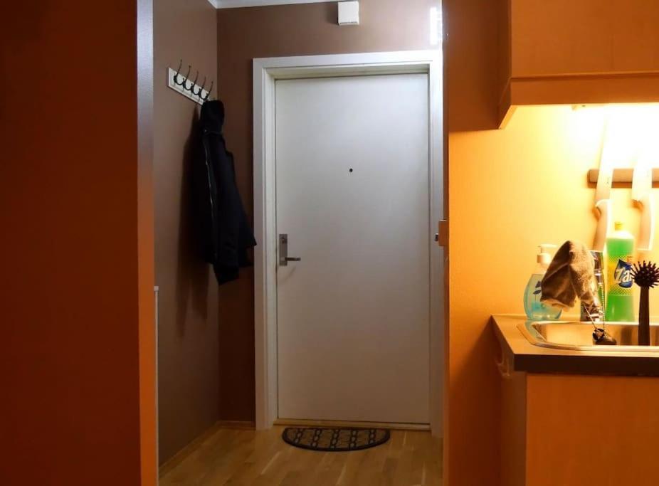 Modern And Central Apartment - Solsiden Trondheim - Up To 6 People Extérieur photo